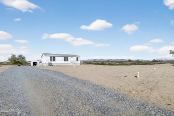 33418 Pima St, Tonopah, AZ 85354