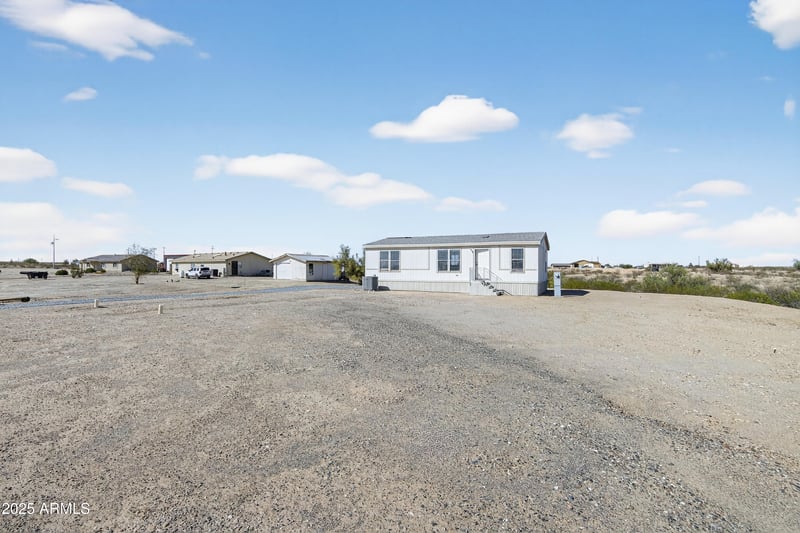 33418 Pima St, Tonopah, AZ 85354