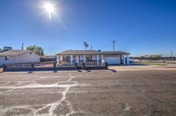 3342 80th Ave, Phoenix, AZ 85033