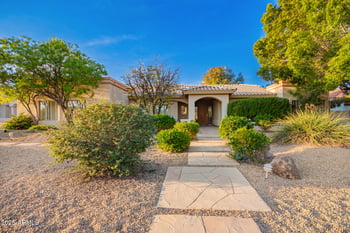 3342 Suncrest Ct, Phoenix, AZ 85044
