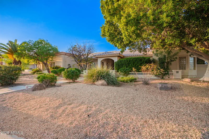 3342 Suncrest Ct, Phoenix, AZ 85044