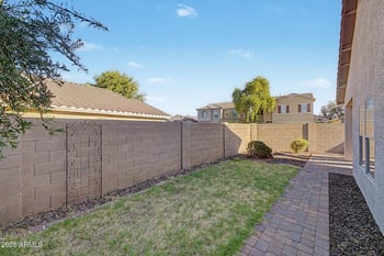 33425 Roadrunner Ln, San Tan Valley, AZ 85144