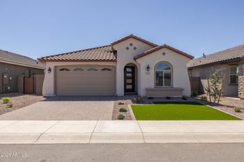 3343 Mary Dr, San Tan Valley, AZ 85144