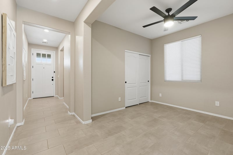 3343 Russell St, Mesa, AZ 85213