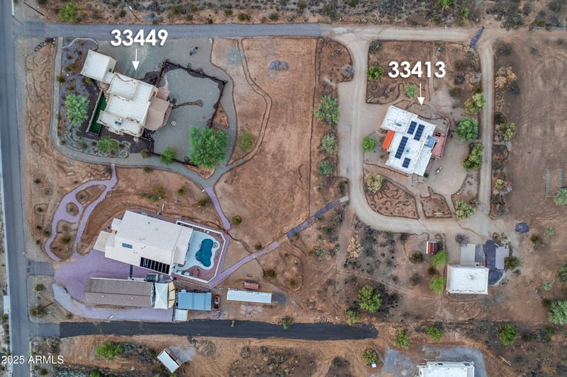 33449413 10th St, Phoenix, AZ 85085