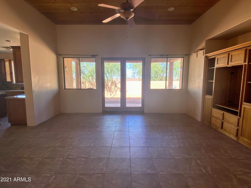 3345 E Highline Canal Rd, Phoenix, AZ 85042