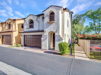 3345 E Pinchot Ave #11, Phoenix, AZ 85018