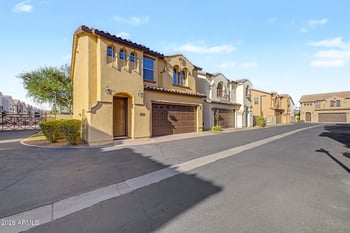 3345 E Pinchot Ave #12, Phoenix, AZ 85018