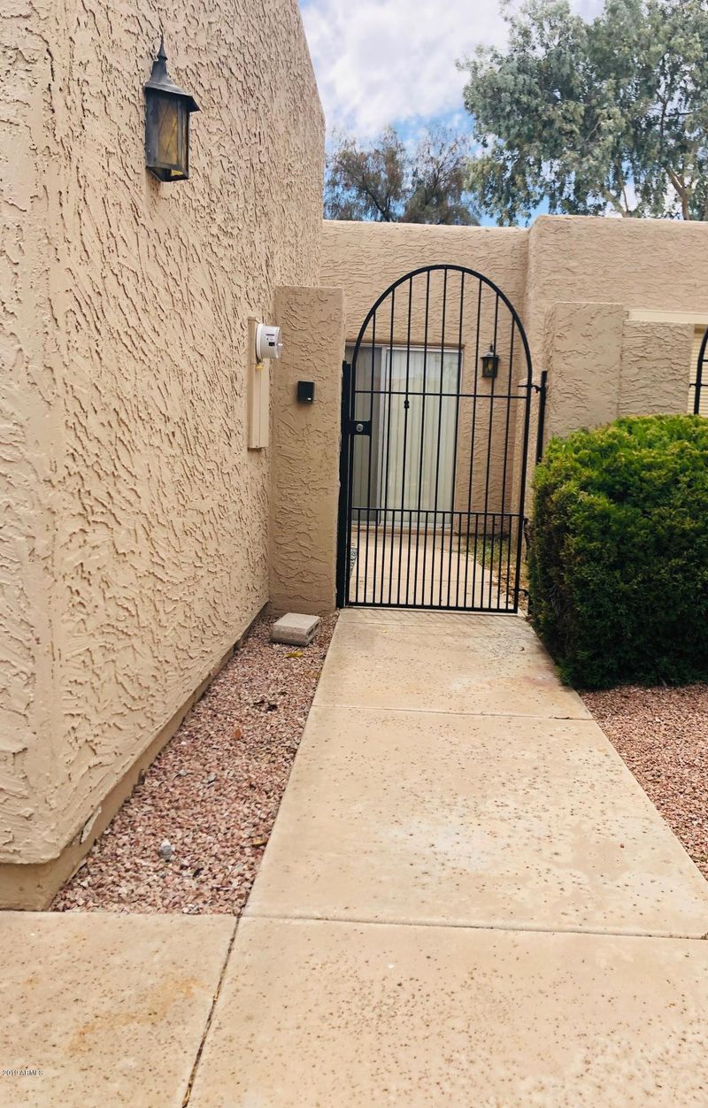 3345 E University Dr #11, Mesa, AZ 85213