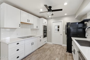 3345 University Dr #12, Mesa, AZ 85213