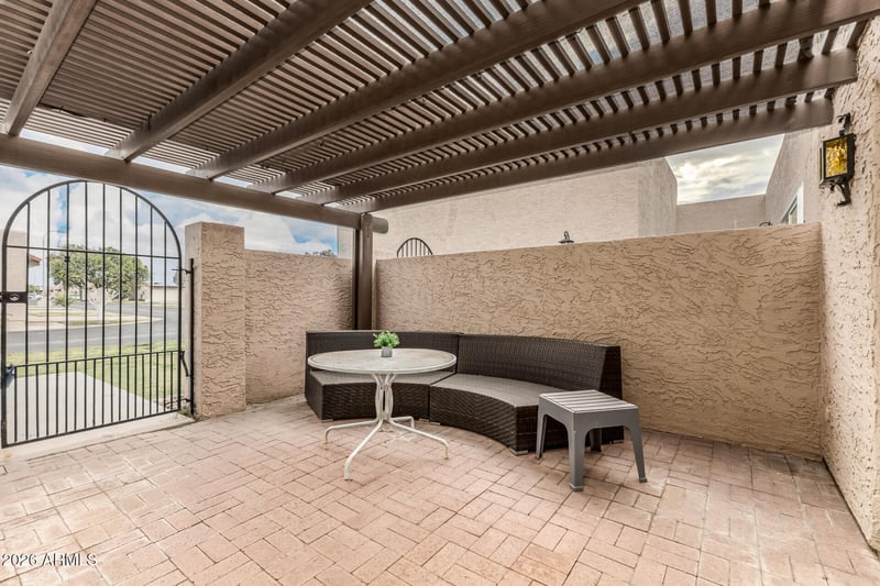 3345 University Dr #32, Mesa, AZ 85213