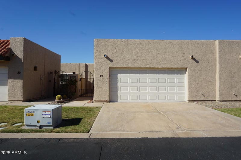 3345 University Dr #28, Mesa, AZ 85213