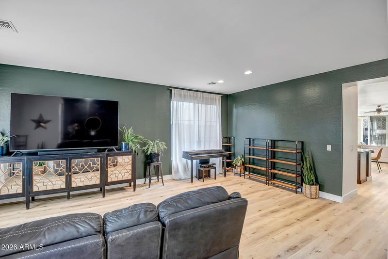 3345 Thoreau Ln, Anthem, AZ 85086