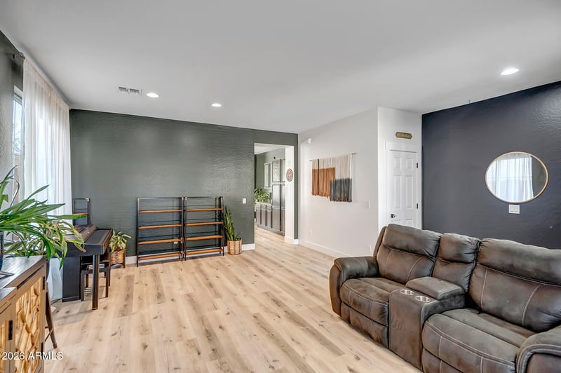 3345 Thoreau Ln, Anthem, AZ 85086