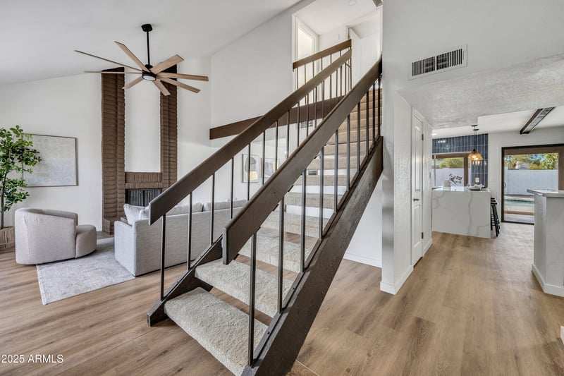 3346 Aire Libre Ave, Phoenix, AZ 85053