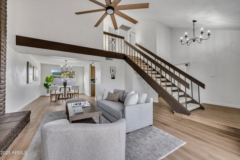 3346 Aire Libre Ave, Phoenix, AZ 85053