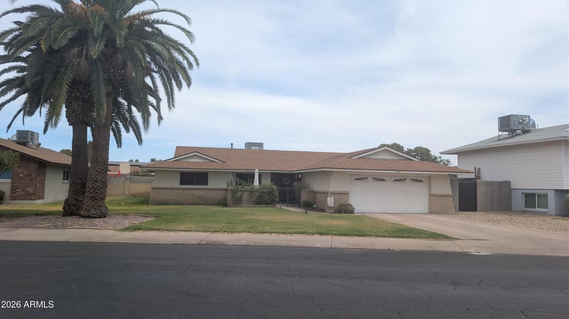 3346 W Hearn Rd, Phoenix, AZ 85053