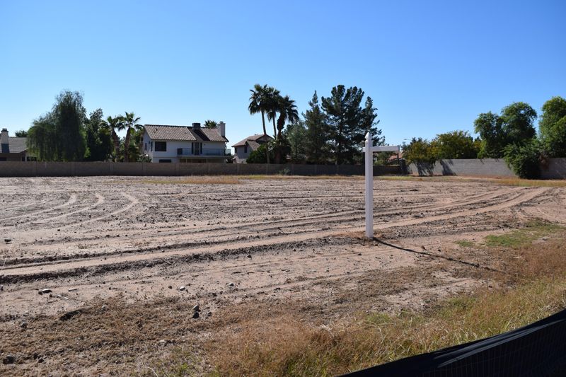 3347 E Garnet Ave #1, Mesa, AZ 85204