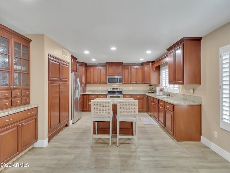 3347 Rockwood Dr, Phoenix, AZ 85050