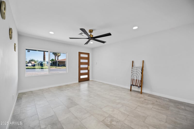 3347 Palm Ln, Phoenix, AZ 85008