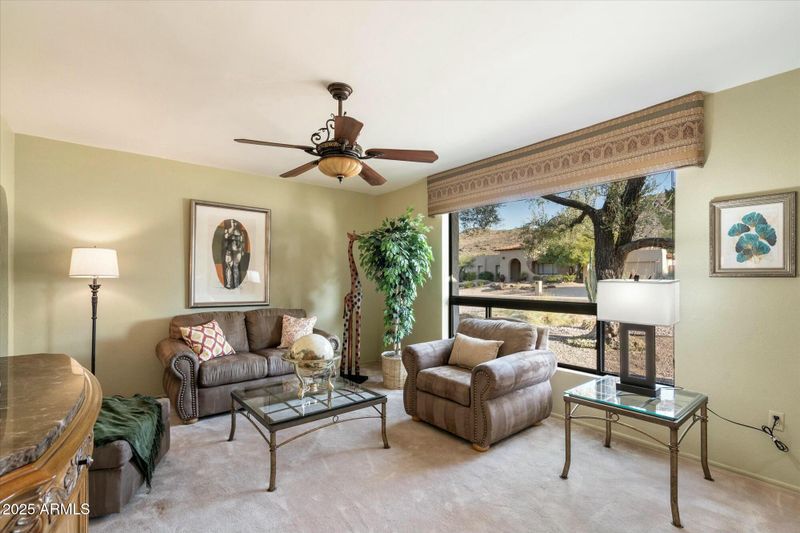 3348 E Eva St, Phoenix, AZ 85028