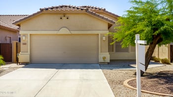 33480 Sandstone Dr, San Tan Valley, AZ 85143