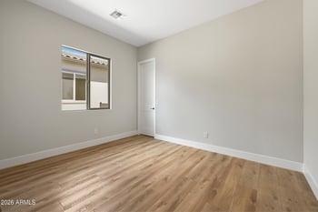 33481 N Chevelon Dr, Peoria, AZ 85383