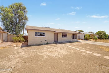 3349 W Columbine Dr, Phoenix, AZ 85029