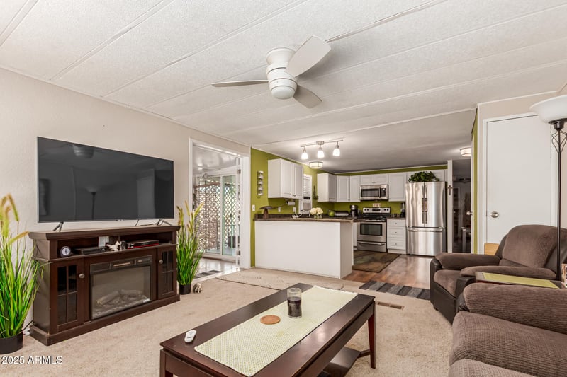 335 75th Pl, Mesa, AZ 85208