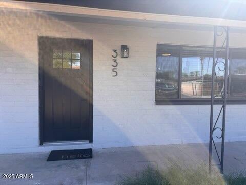 335 Harris Dr, Mesa, AZ 85204