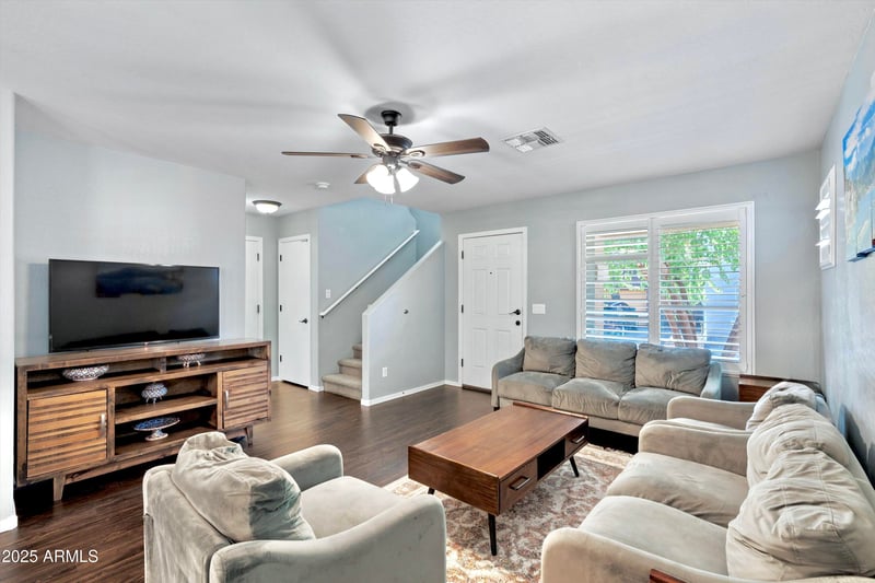 335 Travis --, Mesa, AZ 85208