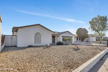 335 Wescott Dr, Phoenix, AZ 85027