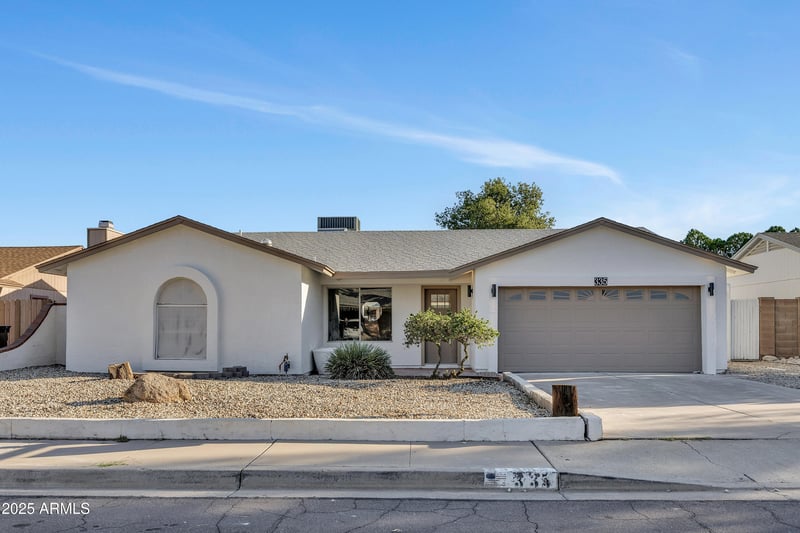 335 Wescott Dr, Phoenix, AZ 85027