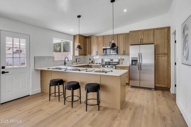 335 Wescott Dr, Phoenix, AZ 85027