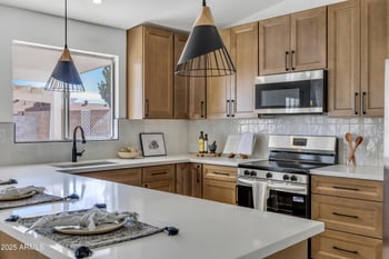 335 Wescott Dr, Phoenix, AZ 85027