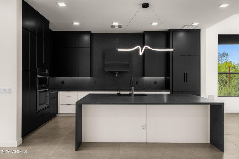 3350 E Highline Canal Rd, Phoenix, AZ 85042