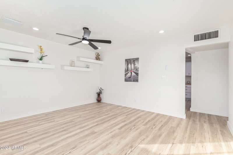3350 Wethersfield Rd, Phoenix, AZ 85029