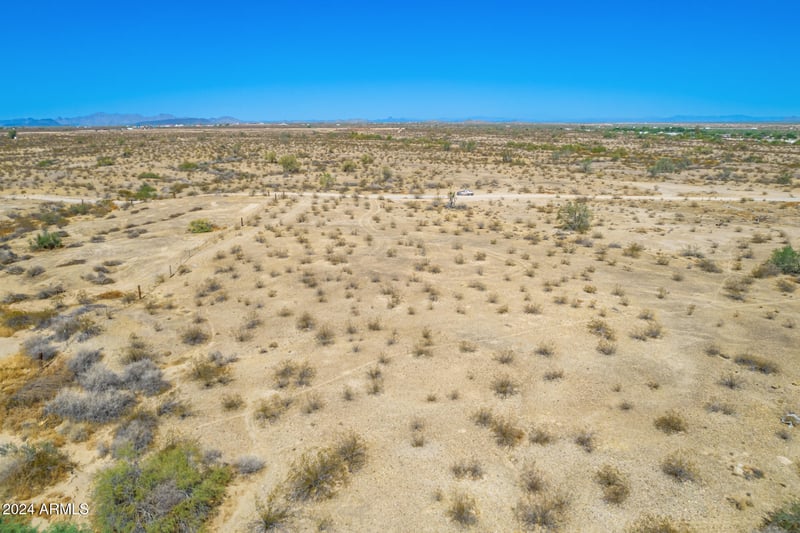 33500 Buckeye Rd #74, Tonopah, AZ 85354