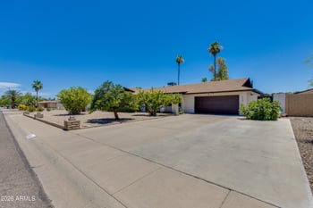 3351 E Desert Cove Ave, Phoenix, AZ 85028