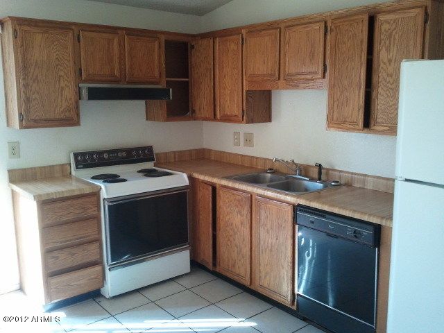 3351 N 69th Ave #20, Phoenix, AZ 85033