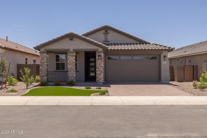 3351 Mary Dr, San Tan Valley, AZ 85144