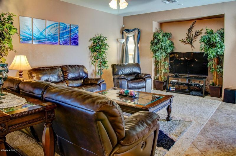 33517 N 26th Ave, Phoenix, AZ 85085