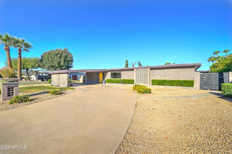 3352 Mescal St, Phoenix, AZ 85028