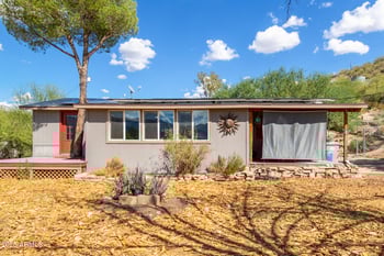 33541 Mountain View Rd, Black Canyon City, AZ 85324