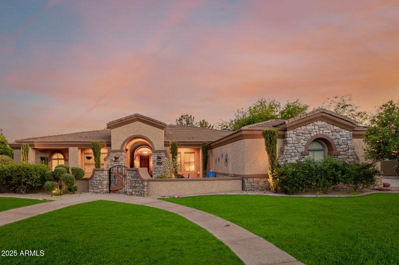 3355 E Jaeger Cir, Mesa, AZ 85213