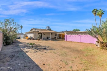 3356 Mauna Loa Ln, Phoenix, AZ 85053