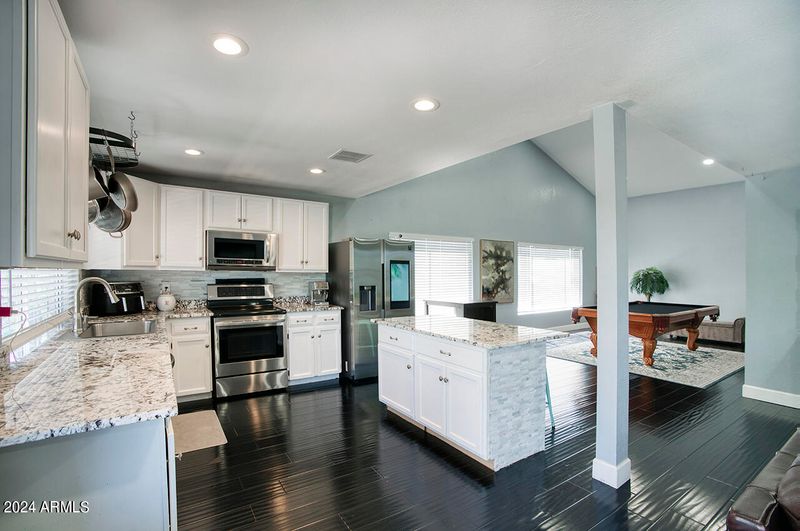 3356 W Juniper Ave, Phoenix, AZ 85053