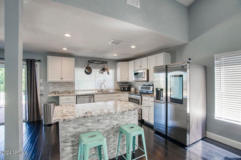 3356 W Juniper Ave, Phoenix, AZ 85053