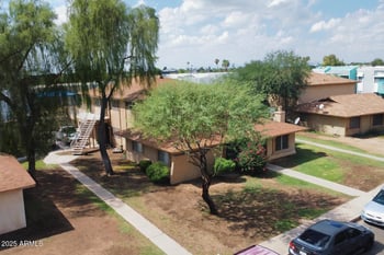 3357 Harmont Dr, Phoenix, AZ 85051