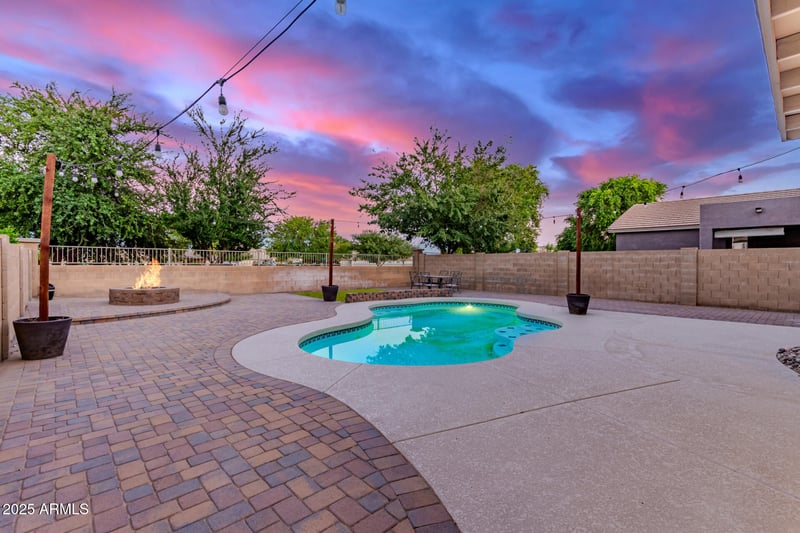 33575 North Butte Dr, San Tan Valley, AZ 85144